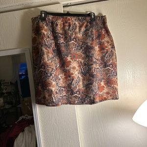 Plus size high waist floral print skirt